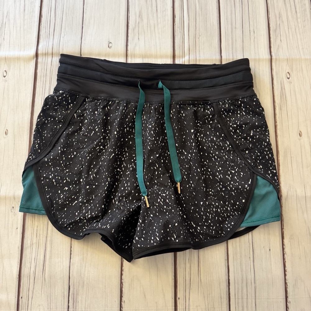 Lululemon Kanto Catch Me Short-Butterfly Texture Forage Teal Size 6 Women's